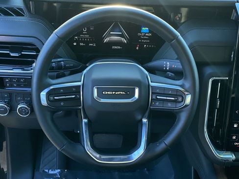 Certified 2025 GMC Yukon XL Denali image 19