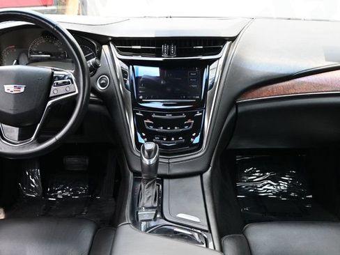 Used 2018 Cadillac CTS Premium Luxury RWD image 8