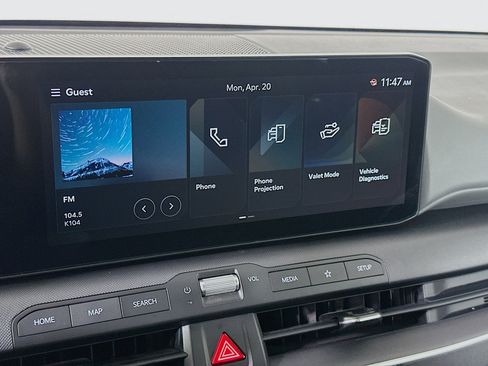 Used 2025 Kia K4 LXS FWD image 21