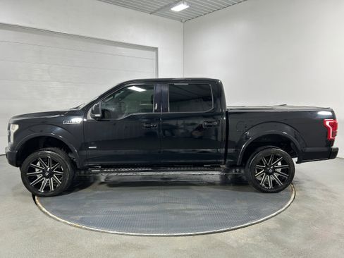 Used 2016 Ford F150 Lariat w/ Equipment Group 502A Luxury image 22