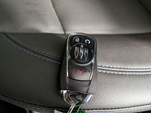 New 2026 Buick Encore GX Sport Touring w/ Advanced Technology Package AWD/4WD image 32
