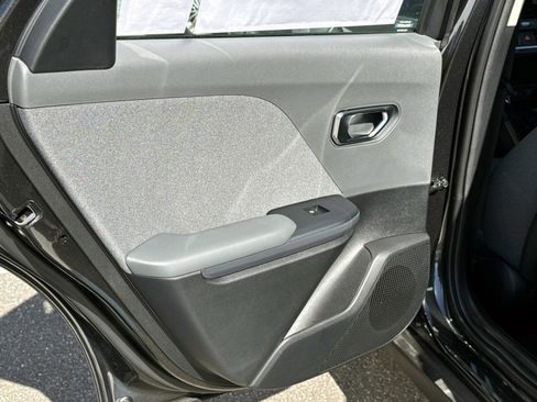 New 2025 Kia K4 EX image 11