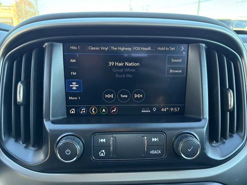 Used 2020 Chevrolet Colorado Z71 w/ Safety Package image 4