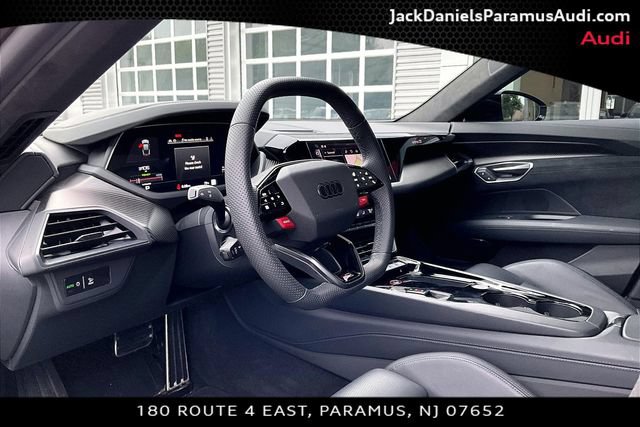 Used 2025 Audi RS e-tron GT performance w/ 21" Wheel Package AWD/4WD image 11