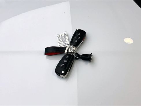 Used 2024 Audi Q3 2.0T Premium Plus w/ Premium Plus Package image 15