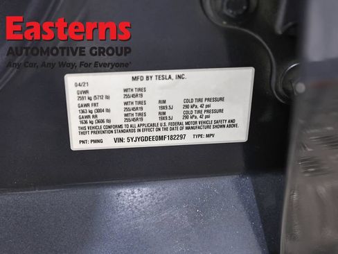 Used 2021 Tesla Model Y Long Range AWD/4WD image 30