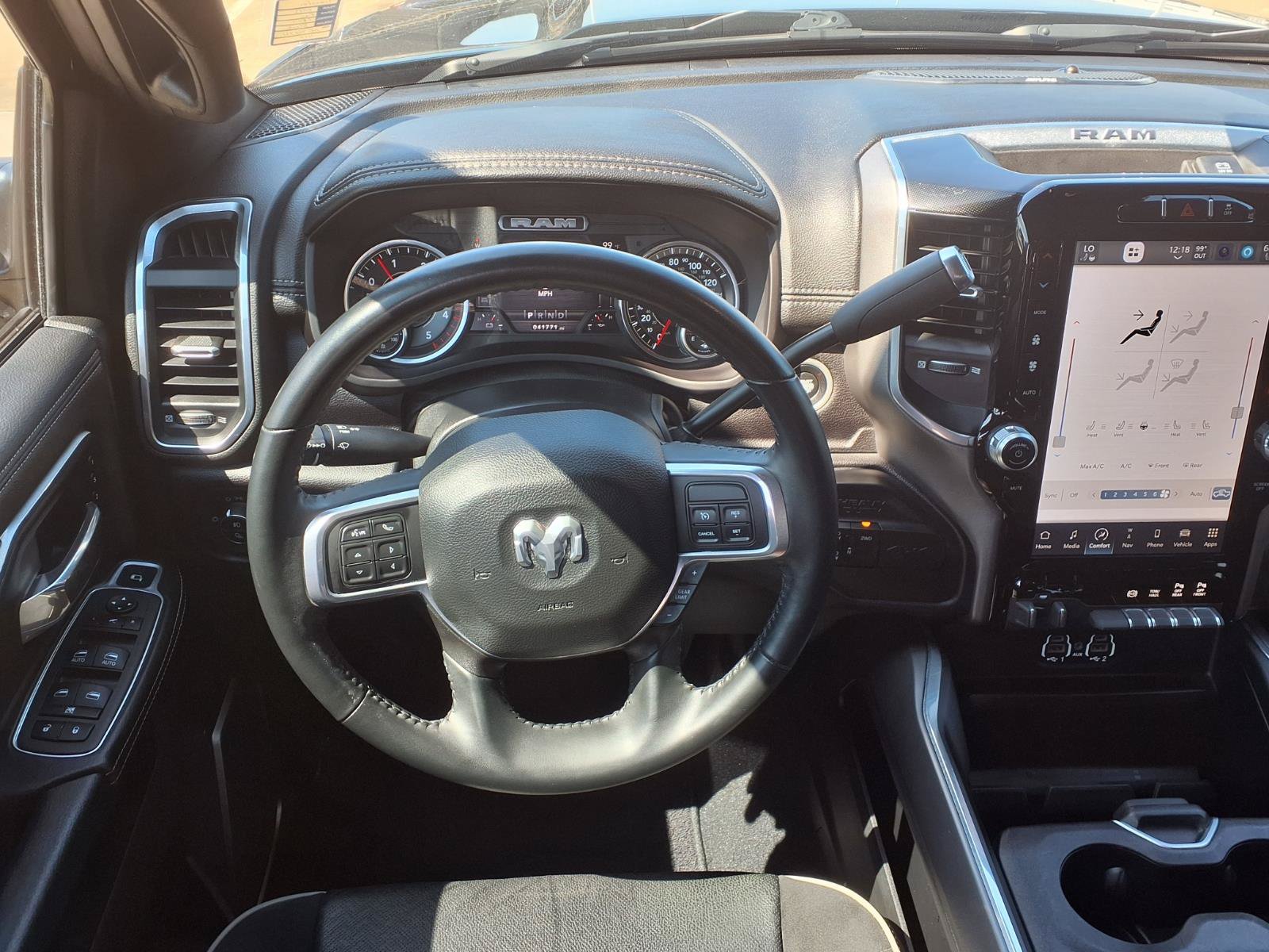 Used 2022 RAM 2500 Laramie w/ Night Edition AWD/4WD image 17