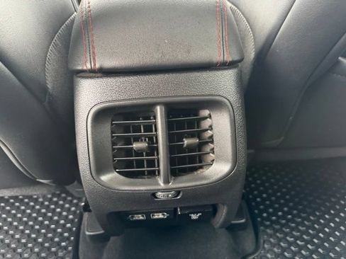 Used 2021 Jeep Cherokee Trailhawk w/ Trailer Tow Group AWD/4WD image 16