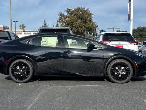New 2026 Toyota Prius image 9