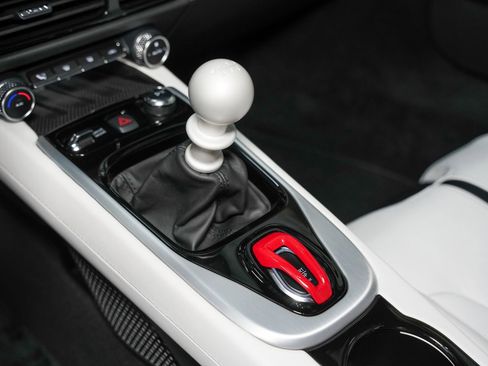 Used 2024 Lotus Emira First Edition image 42