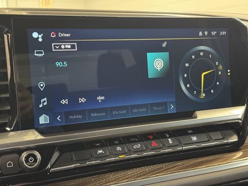 Used 2024 Chevrolet Silverado 1500 LT image 39