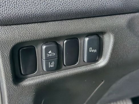 Used 2024 Mitsubishi Outlander Sport AWD image 17
