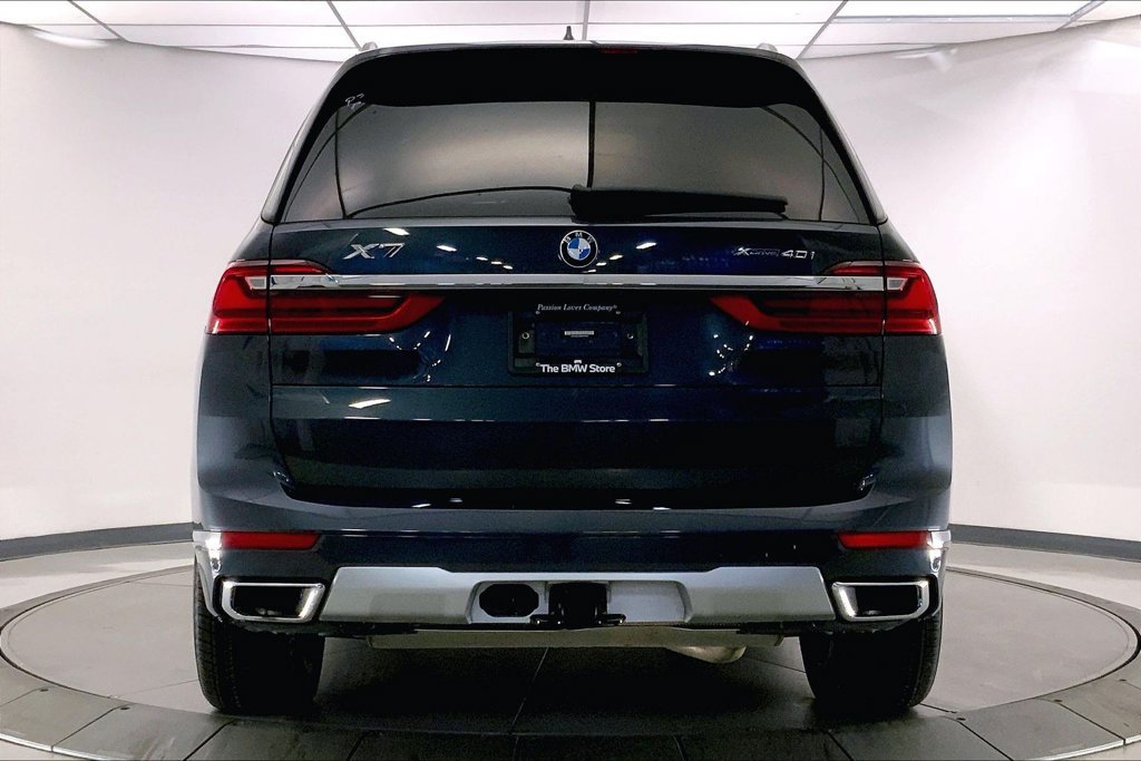 Used 2022 BMW X7 xDrive40i w/ Executive Package AWD/4WD image 3