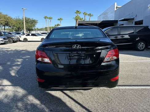 Used 2016 Hyundai Accent SE FWD image 7