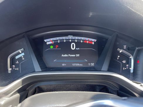 Used 2017 Honda CR-V Touring image 11