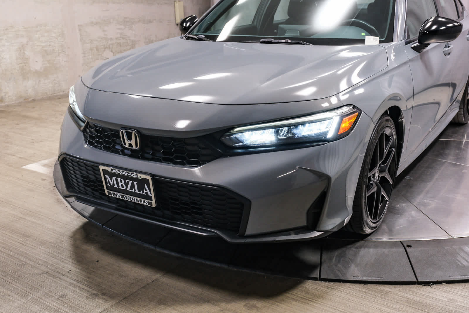 Used 2025 Honda Civic Sport image 11