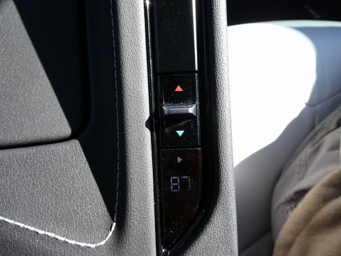 Certified 2021 Chevrolet Corvette Stingray Coupe w/ Battery Protection Package image 27