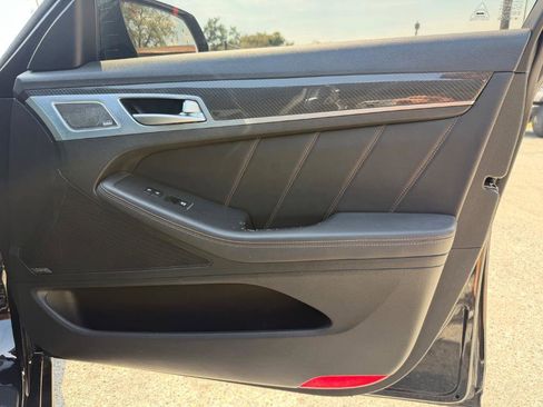 Used 2018 Genesis G80 3.3T Sport RWD image 19