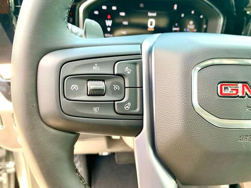 Used 2026 GMC Sierra 1500 SLT w/ SLT Premium Plus Package AWD/4WD image 31