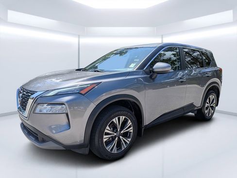 Used 2023 Nissan Rogue SV image 7