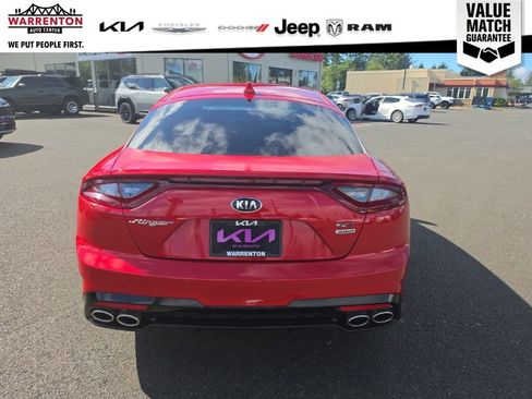 Used 2018 Kia Stinger GT2 AWD/4WD image 4