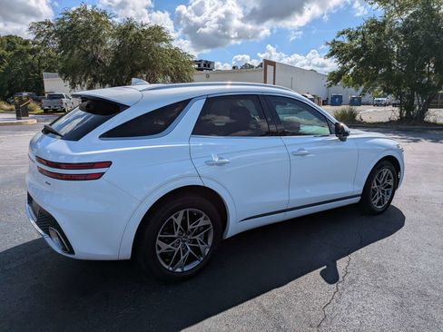 Used 2023 Genesis GV70 2.5T w/ Select Package AWD/4WD image 27