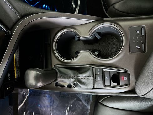 Used 2021 Toyota Camry XSE image 22