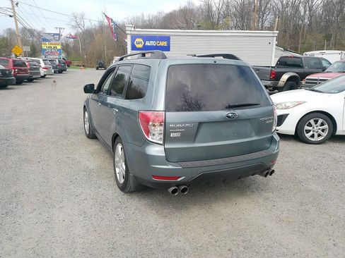 Used 2010 Subaru Forester 2.5X Premium image 22