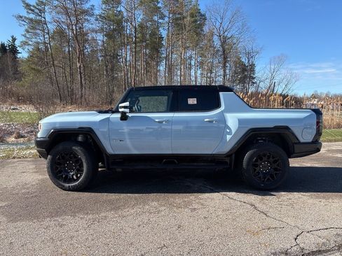 Used 2024 GMC Hummer EV 2X w/ LPO, Storage Package image 2