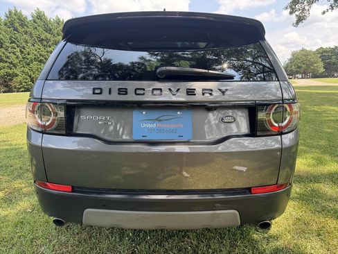 Used 2017 Land Rover Discovery Sport HSE image 7