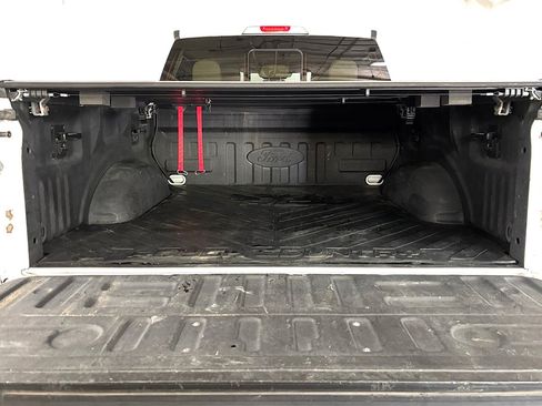 Used 2019 Ford F150 Lariat w/ Equipment Group 502A Luxury AWD/4WD image 17