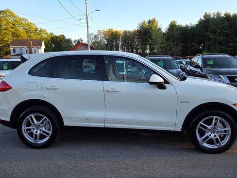 Used 2012 Porsche Cayenne S AWD/4WD image 17