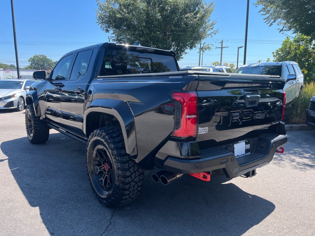 Used 2024 Toyota Tacoma TRD Pro AWD/4WD image 4