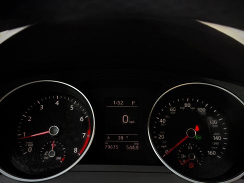 Used 2018 Volkswagen Jetta SE image 28