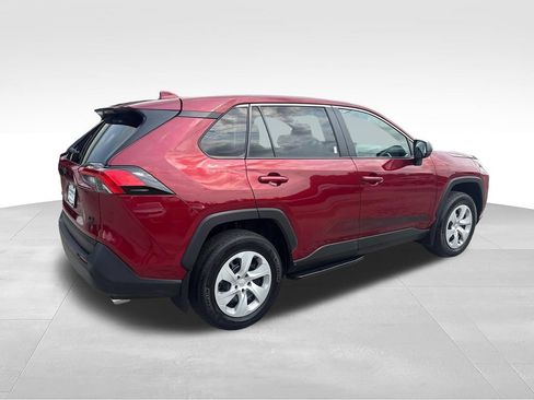 Used 2024 Toyota RAV4 LE AWD/4WD image 6