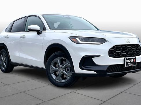 New 2026 Honda HR-V LX image 2