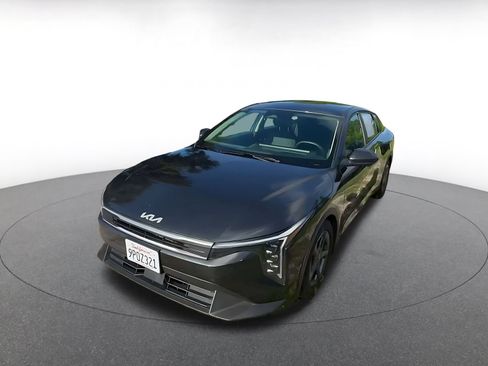Used 2025 Kia K4 FWD image 6