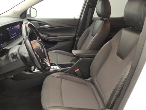 Used 2024 Buick Encore GX Preferred FWD image 17