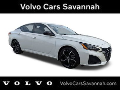 Used 2024 Nissan Altima 2.5 SR