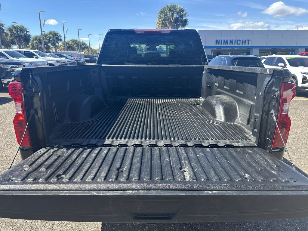 Used 2025 Chevrolet Silverado 2500 LT w/ Convenience Package AWD/4WD image 24