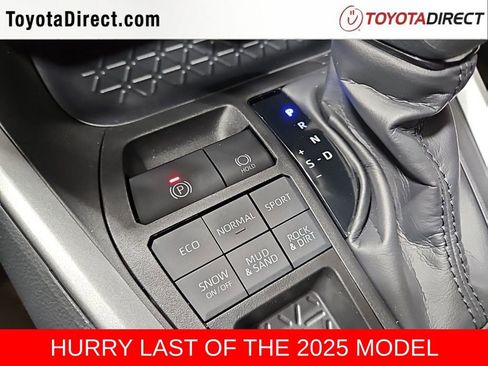 New 2025 Toyota RAV4 LE image 15
