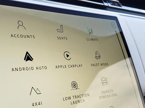 New 2026 Land Rover Range Rover Sport Dynamic SE image 23