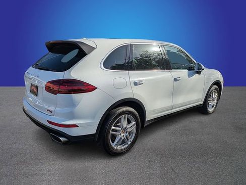 Used 2016 Porsche Cayenne Diesel image 5