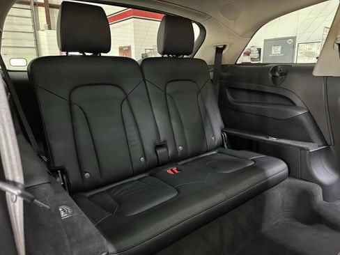 Used 2012 Audi Q7 3.0T Premium Plus image 15