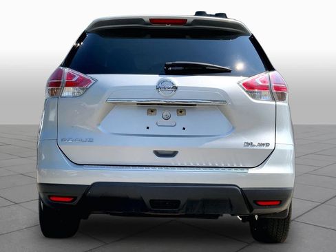 Used 2015 Nissan Rogue SL AWD/4WD image 5