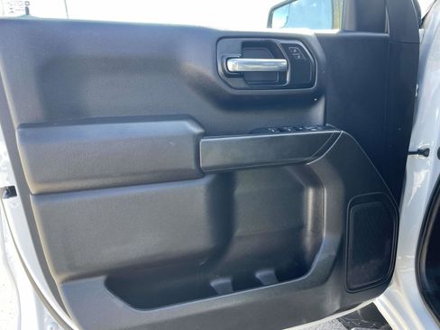 Used 2021 Chevrolet Silverado 1500 Custom w/ Safety Confidence Package image 12