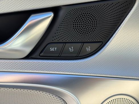 New 2026 Genesis G70 2.5T Prestige image 24