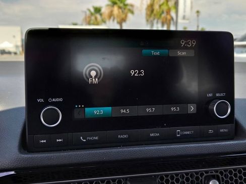 Used 2025 Honda Civic LX image 21