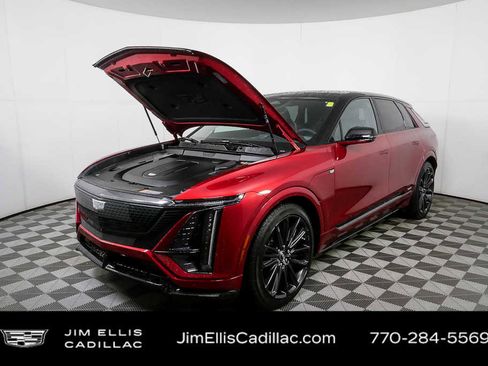 Certified 2026 Cadillac Lyriq V AWD/4WD image 34
