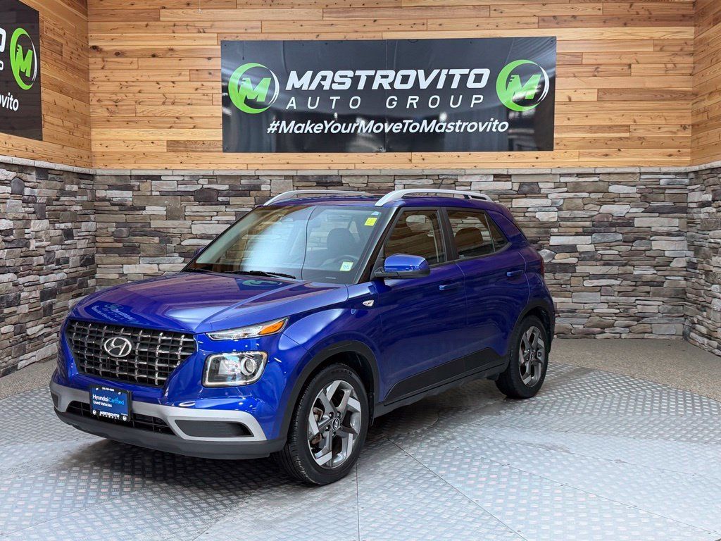 Used 2024 Hyundai Venue SEL FWD image 9